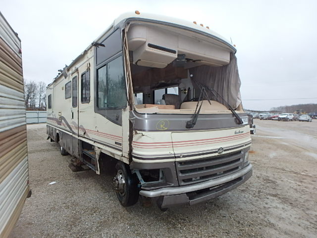 1996 PACE ARROW SALVAGE MOTORHOME USED PARTS, PACE ARROW DOORS FOR SALE 1996 Pace Arrow Motorhome For Sale