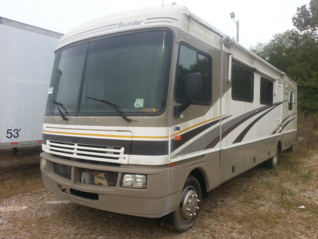 2004 FLEETWOOD BOUNDER MOTORHOME USED SALVAGE PARTS, BOUNDER OBSOLETE PARTS